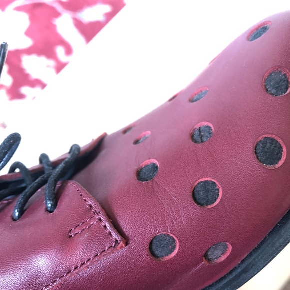 Bueno Burgundy Cutout Loafers - Picture 5 of 6